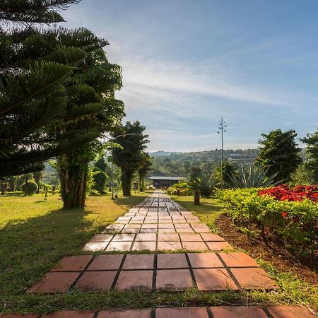 Mondulkiri Hotel Сенмонором Экстерьер фото