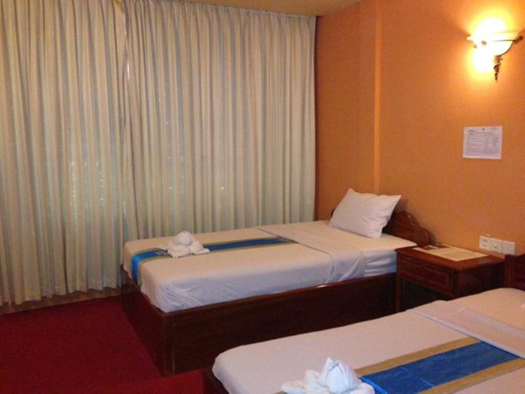 Mondulkiri Hotel Сенмонором Экстерьер фото